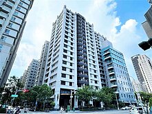 ★美術館★全誠遠見御琚 高樓層全新四房雙平車