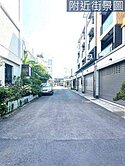 岡山區🍎大面寬三角窗採光明亮豪華裝潢六房雙車墅