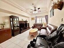 【可談】德賢商圈【室內22坪】漂亮美【正3房】車位