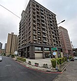 超值釋出、文化國小、交流道、樓中樓雙拼豪邸