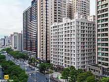 美術館紐約57街．首排高樓採光．大四房平車