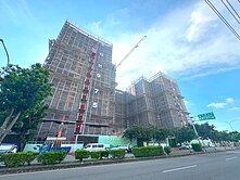 專任沙鹿新業微丘森鄰靜宜商圈高樓層四房+B1雙平車
