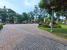 SKMpark捷運百貨｜大地坪8米街車庫透天