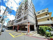 鳳山國中溫馨3房平車華廈