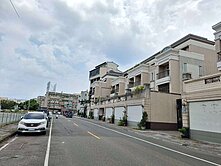 耐斯百貨商圈15米路雙車庫別墅