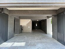大里工妍院Ⅱ邊間面寬7米全新三車電梯別豎