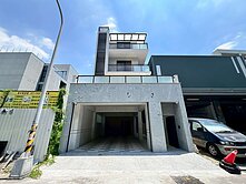 專任🔥全新單元二｜臨路大地坪｜獨棟電梯豪墅