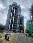 森林首席E棟三房+平車/.大魯閣、大潤發/面公園戶