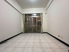 台南長億城稀有套房轉售收租自住首選