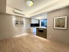 ☆何凌萱☆中路特區-合遠康萊爾美樹館兩房車