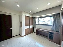 五股綠地堡頂樓大四房
