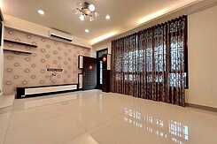 獨家專任|76號旁輕屋齡大地坪雙套房孝親美墅