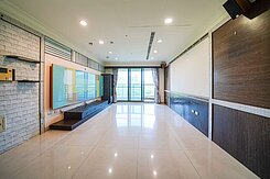 ‼️美術館首排景觀｜室內41坪,大四房+三車位豪邸