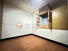 @台灣雅豐~沙鹿店 清水鰲峰路孝親房透天