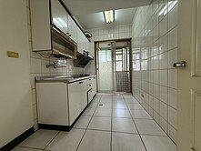 【鐵賣】破盤水湳經貿園區｜三房休旅車｜免千萬