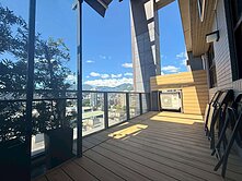 我是承辦北士科芝山新天母高樓景觀露台戶