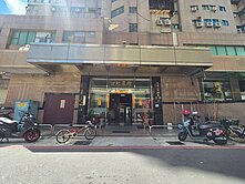  高雄車站商圈｜有陽台｜小資首選套房2