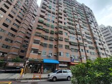 南區樹義國小學區靜園A區附機械上車位
