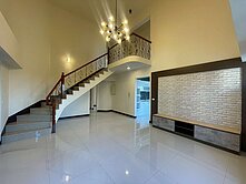 正修景觀樓中樓+平車