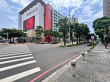 🧣精華地段✨漢神巨蛋優質金店面✨面寬大坪數🧣