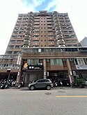 大昌商圈國家盛宴旁京采大露台超大2房