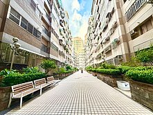 yo1💎太原精武車站四房平車附贈頂樓私家空間