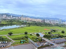 月河邊間4房車