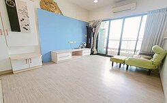 站前casa次頂樓有車位景觀二房