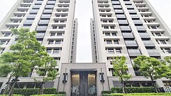 鳳山太普風光on line 全新裝璜2房2衛平車