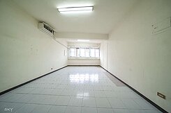 【天行團隊】鳳山體育館旁邊間亮美三房