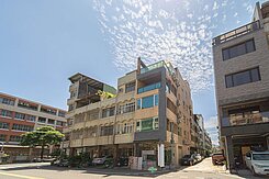 獨家🚩『三民・近高醫後驛・可店住・電梯透天』