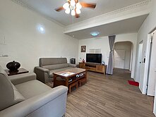 冬山美和三面臨馬路三面可出入農舍