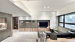 美河市優質安靜裝潢美三房坡平車