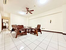 四維國小捷運站｜電梯三房兩衛｜休旅車位｜全室更新