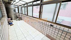 采尊邸透天宅-台灣房屋幸福店-高嘉遠