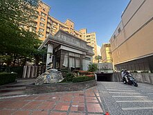【鳳翔國中輕齡兩房】 🌟一層兩戶 陽台進出𝟔