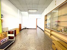 高鐵特區-正4樓-臨路透天金店面-屋況佳