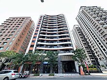 美術館青海商圈全屋裝潢未住配平車