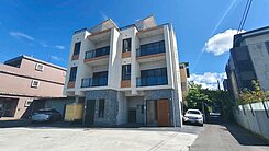 宜蘭市凱旋全新電梯奢華別墅
