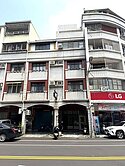 陽明商圈正路上透天店面