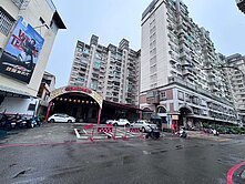 龍揚巴黎-瑞隆商圈質感3房車位宅
