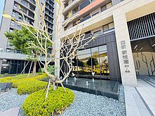 免兩千萬黃金右岸亞昕昕悅灣精品兩房平車