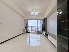 大里輕屋齡｜朝北三房平車視野戶