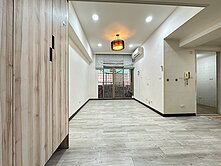 興大、國資圖樓中樓美三房