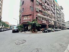💞💞💞鳳新高中三角窗華廈店住