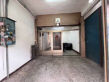 欠翻修!!低於實登泰和國小旁住店