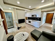 信義國小捷運宅/高樓層三面採光/大2房2衛車位