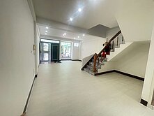 北區文賢二街中庭車墅