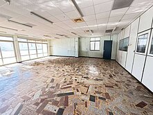 楊小扁~鄰岡山市中心稀有乙工超大間合法C2廠房