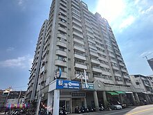 鳳山高中/衛武營3+1房+平車~胡新龍
